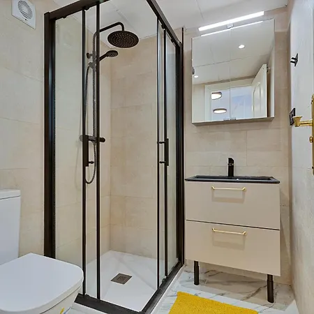 Stunning Penthouse דירה *