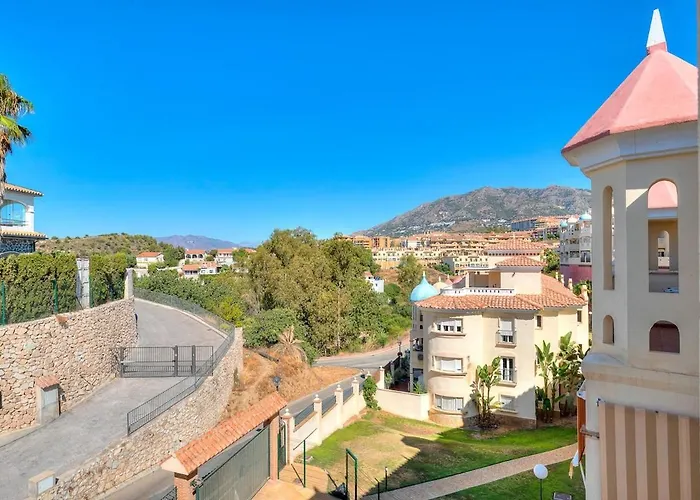 Stunning Penthouse Apartment Fuengirola