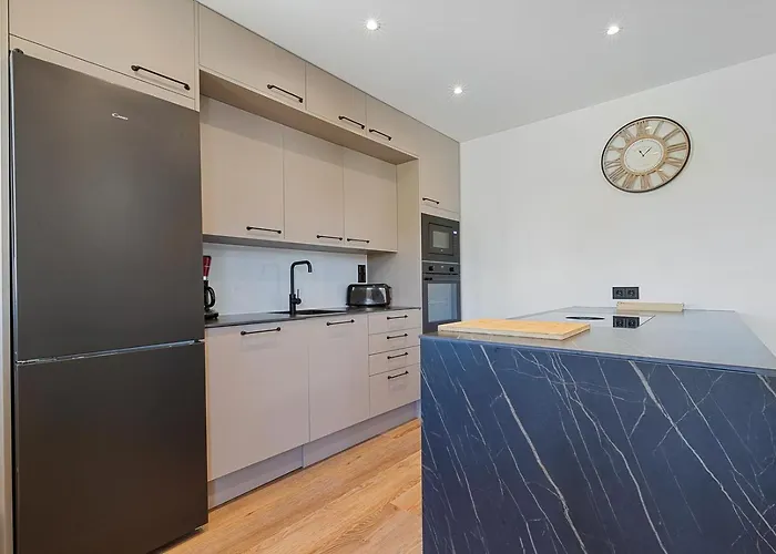 Stunning Penthouse דירה *