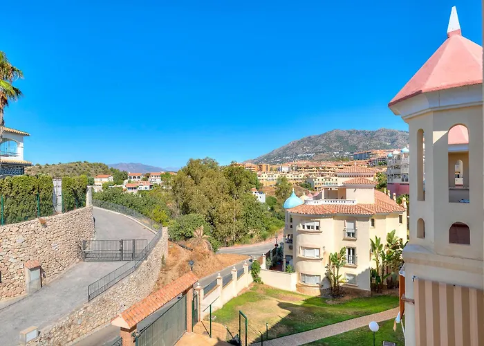 Stunning Penthouse Apartment Fuengirola